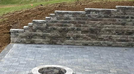 Adding A Retaining Wall To Your Patio